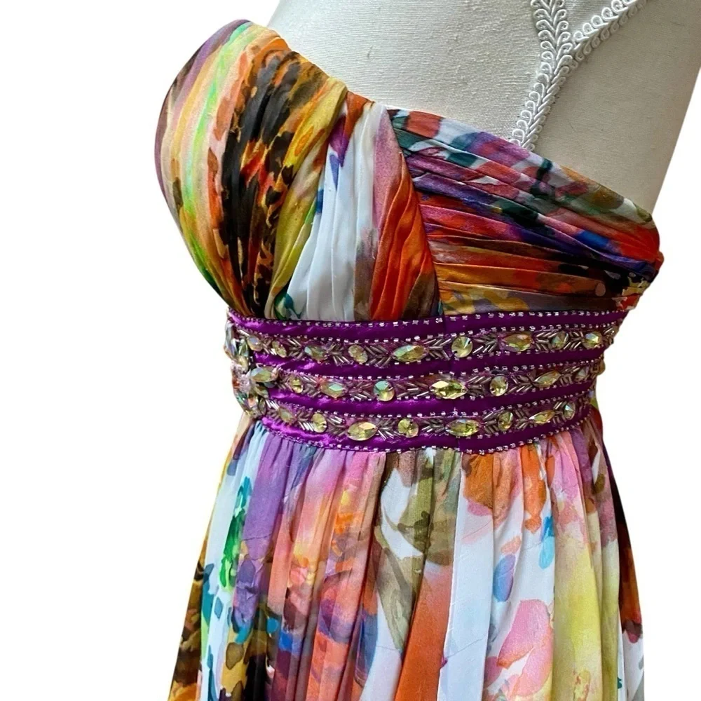 Tony Bowls Le Gala Floral Beaded Strapless Prom Gown Dress Size 2